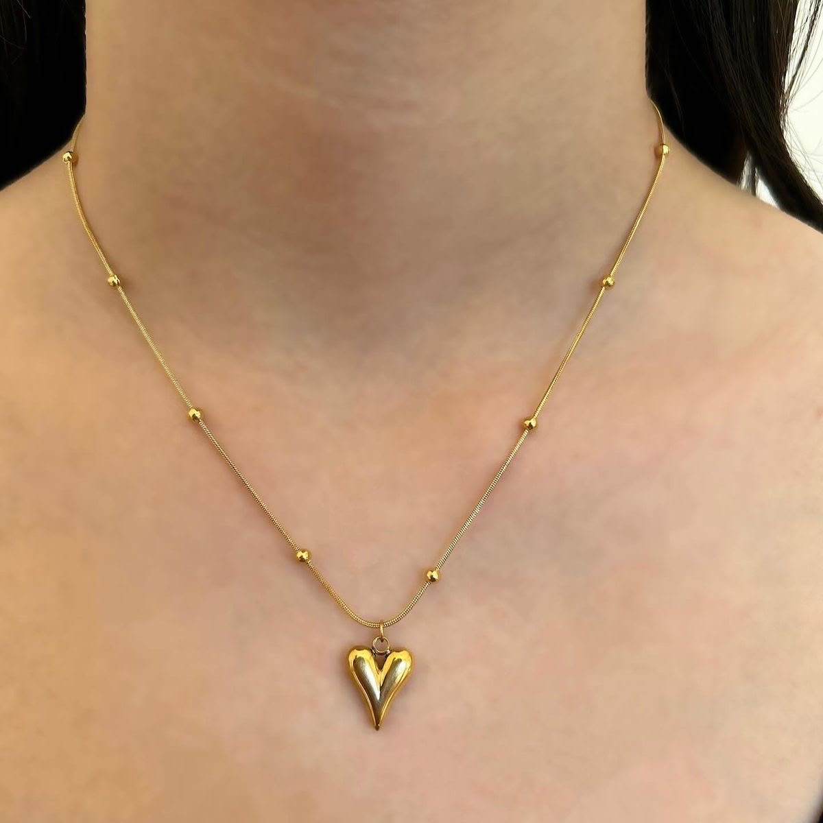 It Girl Necklace